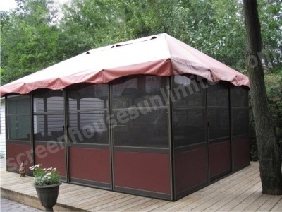 JARDIN Square Screen Enclosure