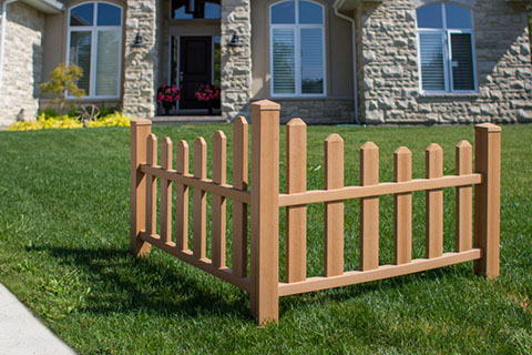 Wood Picket Fence