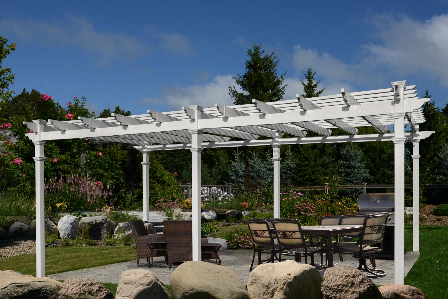 Regency Grande Pergola