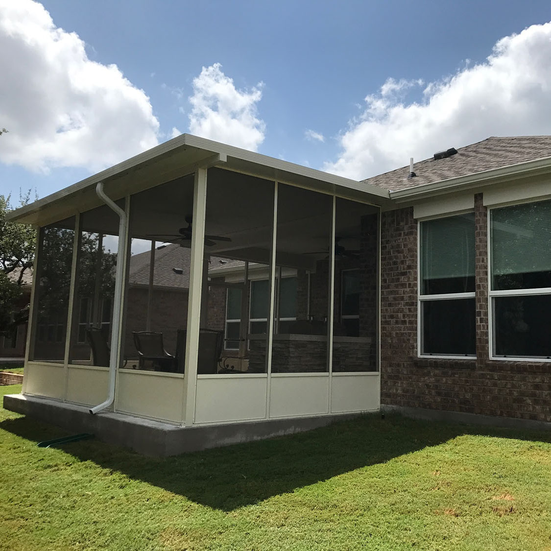 Jardin Aluminum Pergola