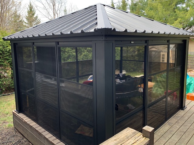 Jardin Sunroom with Smoked Windows Inside View